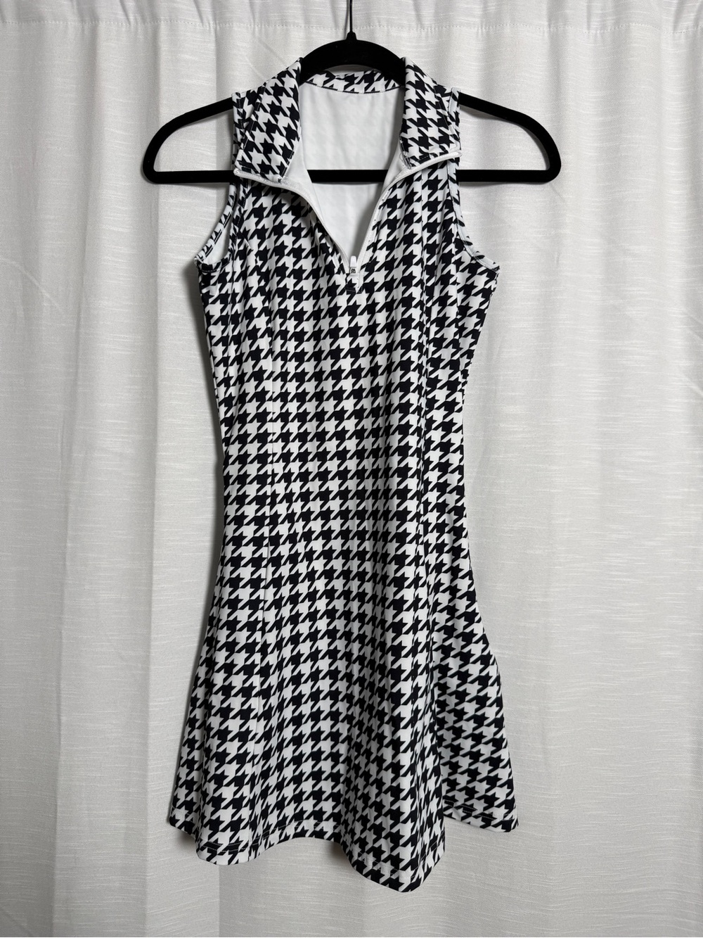 Black & White Houndstooth Sleeveless Quarter Zip Golf Tennis Dress | Size XS - Picture 4 of 15